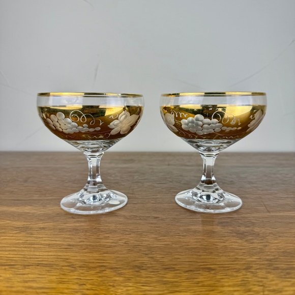 Vintage Gold Cut-to-Clear Crystal Coupes – Western Germany – Set of 2 - Picture 9 of 16